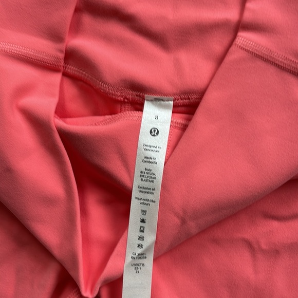 Brand new Lululemon Align HR Legging - Picture 6 of 6